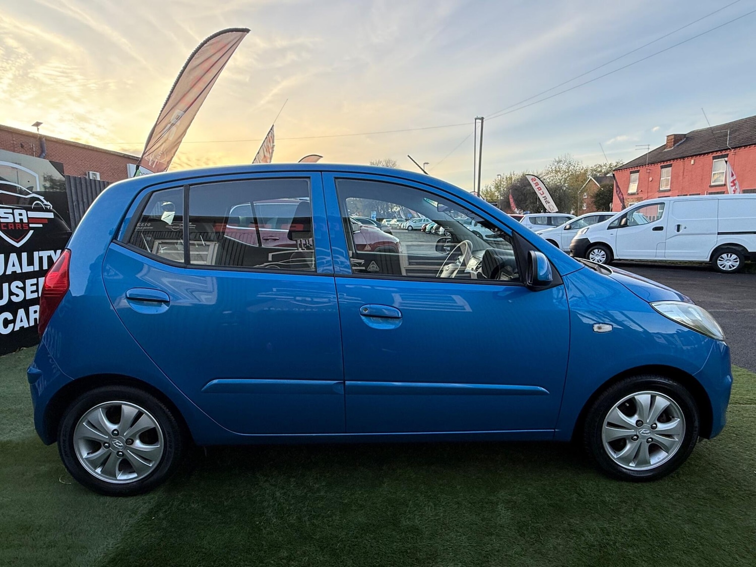 Used Hyundai i10 2011 for sale - 76703611: Photo 6