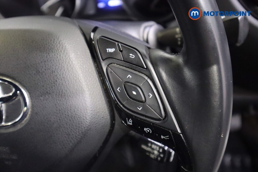 Used Toyota C-HR 2018 for sale - 77641545: Photo 21