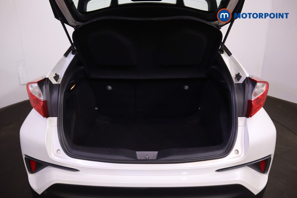 Used Toyota C-HR 2018 for sale - 77641545: Photo 28