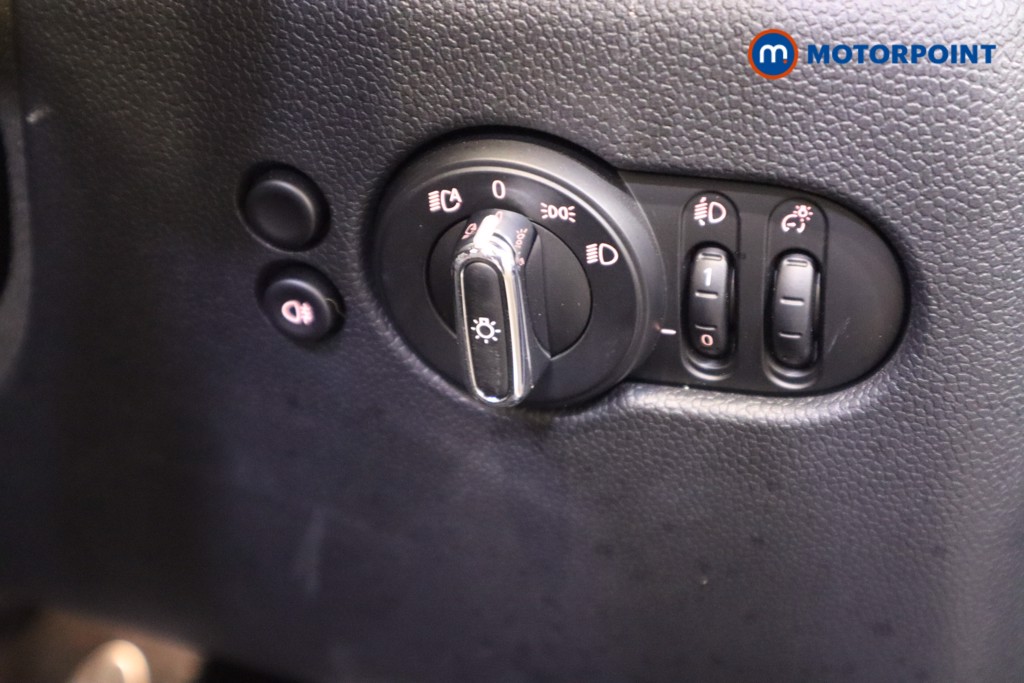 Used MINI Convertible 2021 for sale - 76878729: Photo 22