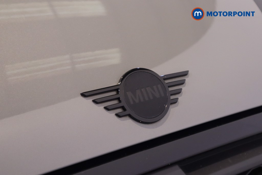 Used MINI Convertible 2021 for sale - 76878729: Photo 40