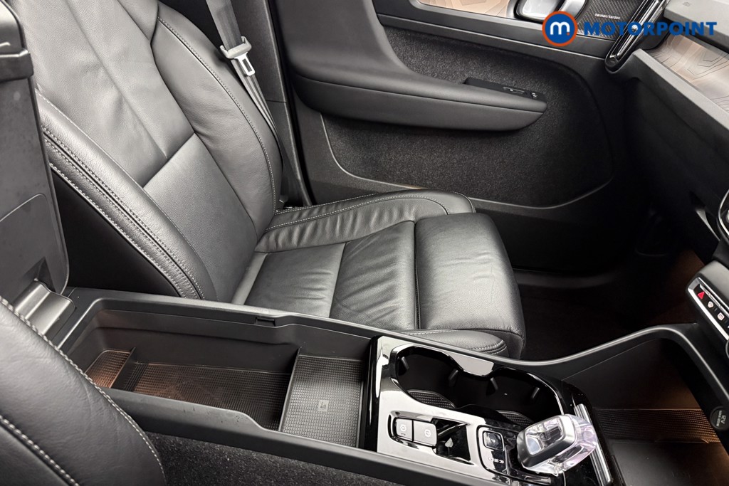 Used Volvo XC40 2022 for sale - 77297632: Photo 21