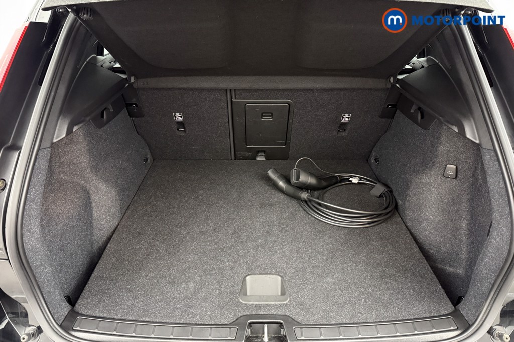 Used Volvo XC40 2022 for sale - 77297632: Photo 35