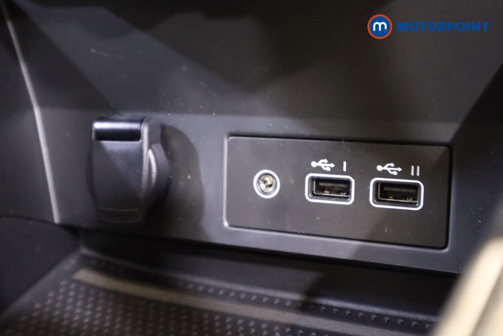 Used Renault Captur 2024 for sale - 76961088: Photo 27