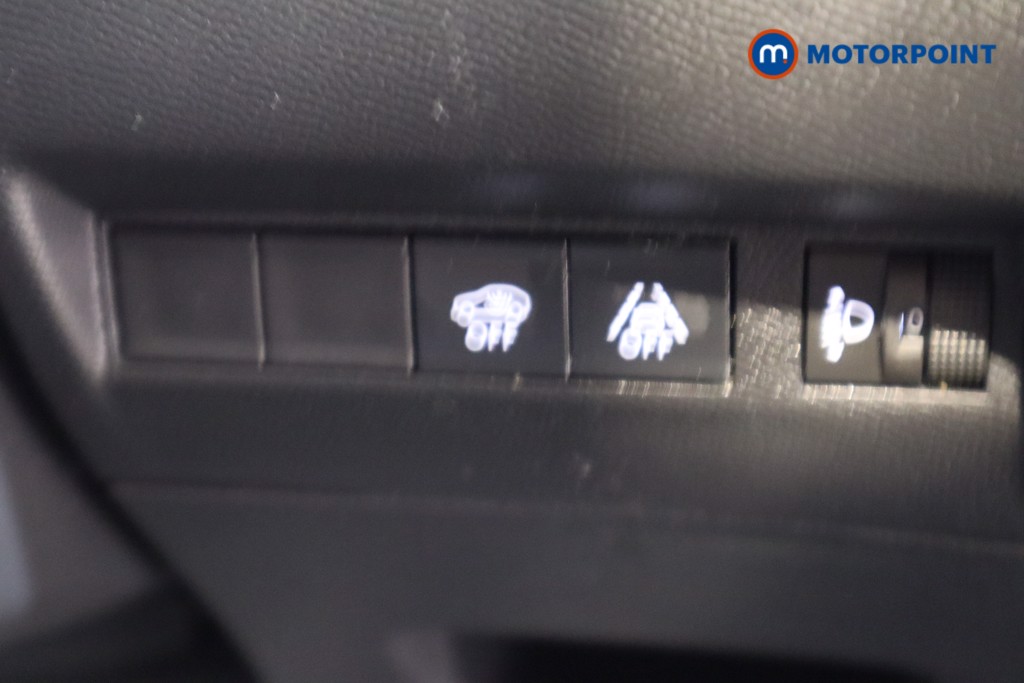 Used Peugeot 2008 2023 for sale - 77730289: Photo 24
