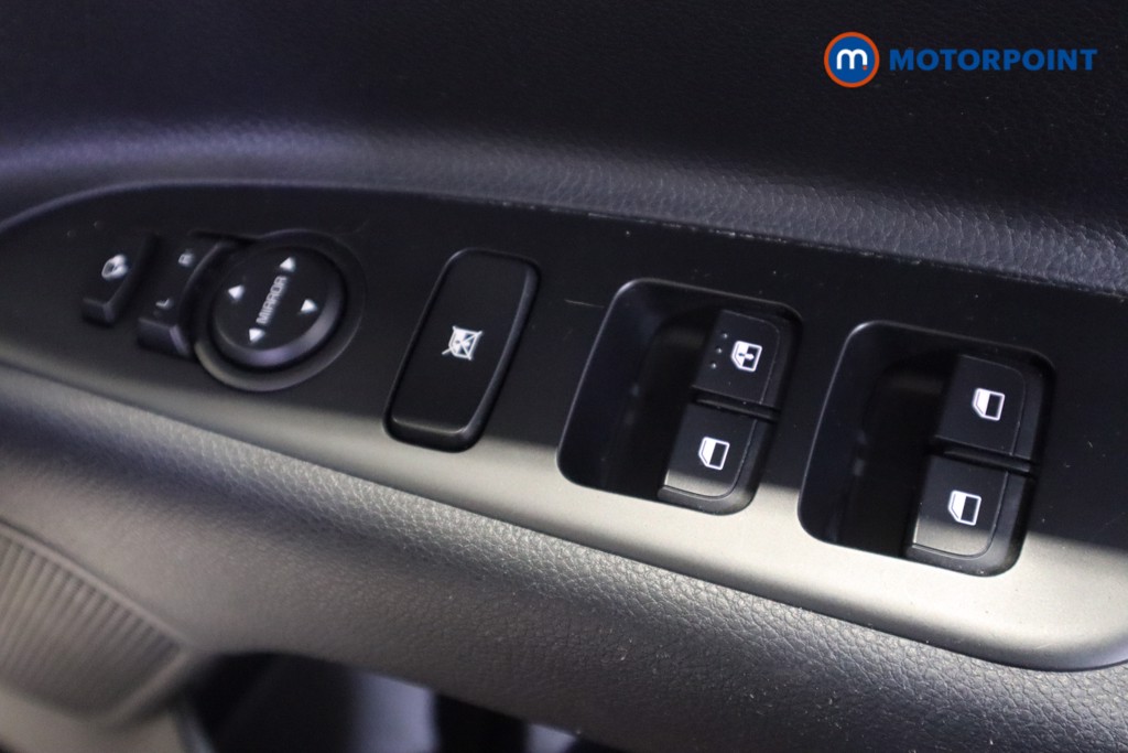 Used Kia Stonic 2022 for sale - 77171156: Photo 20