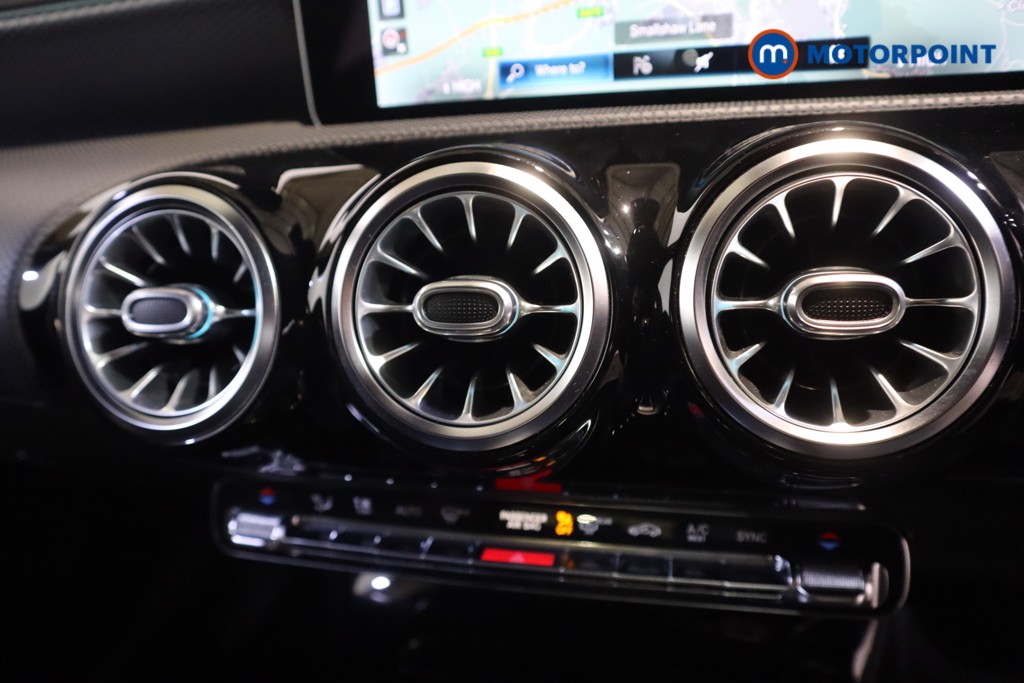 Used Mercedes-Benz A-Class 2018 for sale - 76961046: Photo 11