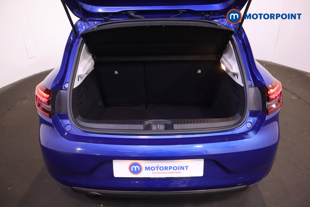 Used Renault Clio 2021 for sale - 77650645: Photo 16