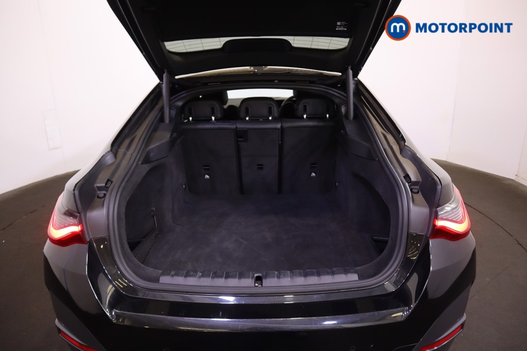 Used BMW i4 2024 for sale - 76452992: Photo 30