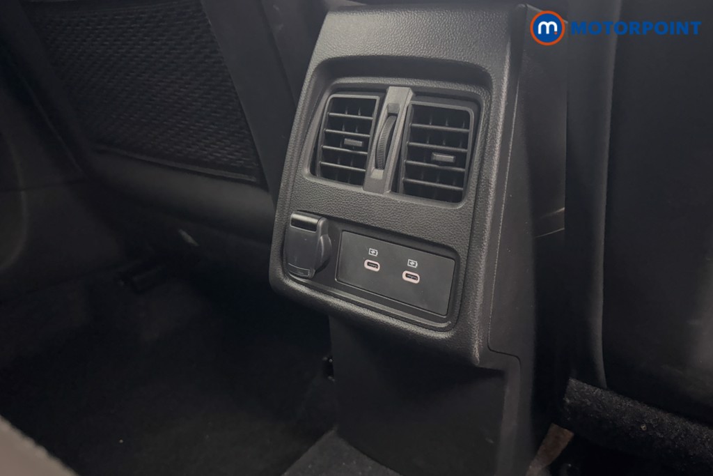 Used Renault Captur 2024 for sale - 77171215: Photo 29