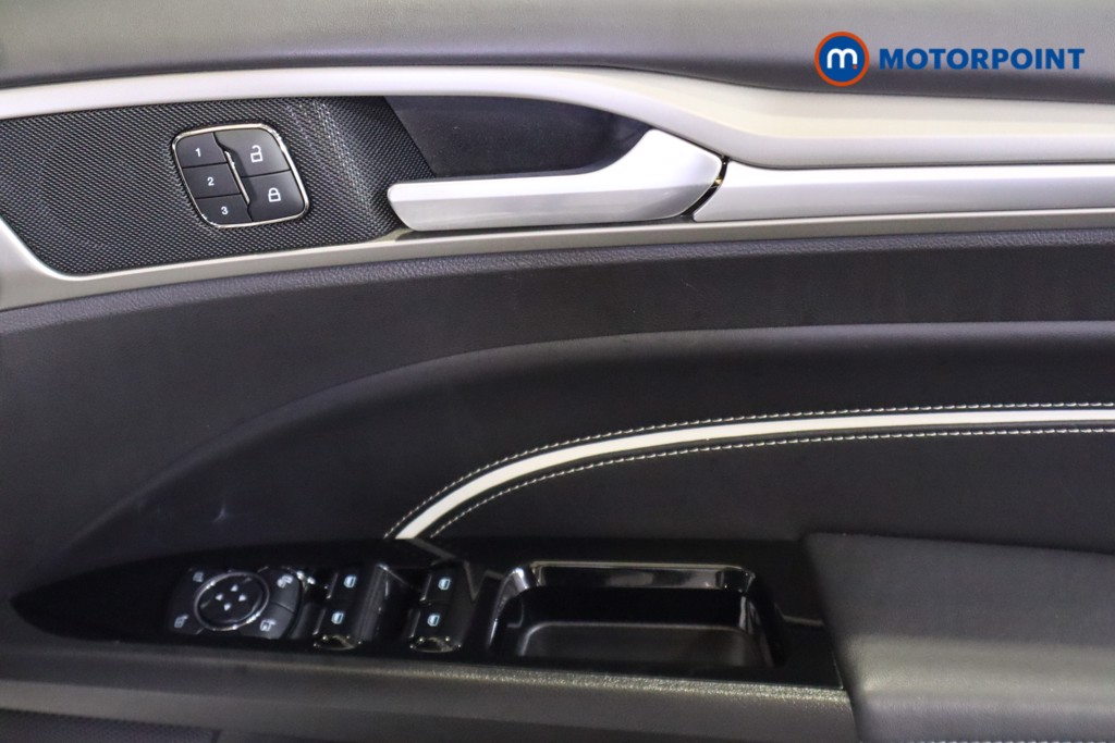 Used Ford Mondeo 2018 for sale - 77026166: Photo 22