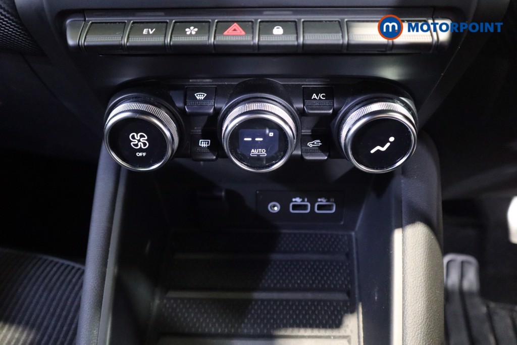 Used Renault Captur 2023 for sale - 77665889: Photo 30