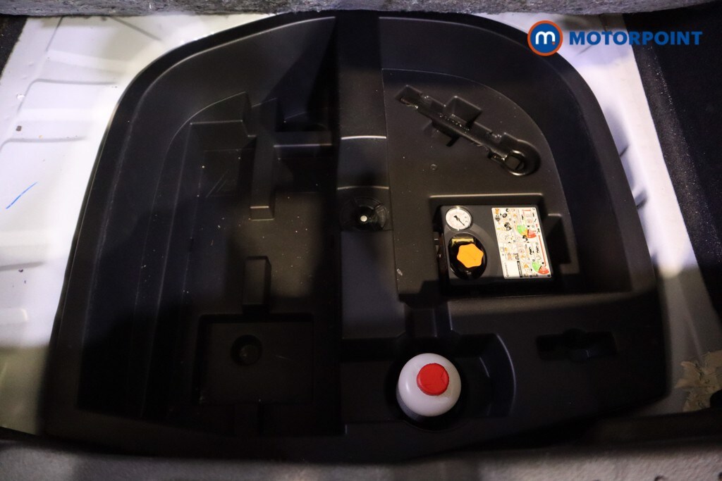 Used Nissan Juke 2023 for sale - 77902005: Photo 37