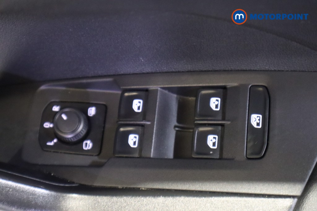 Used Volkswagen T-Cross 2023 for sale - 76710419: Photo 23