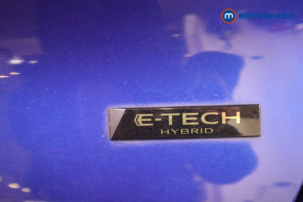 Used Renault Captur 2023 for sale - 77327080: Photo 41