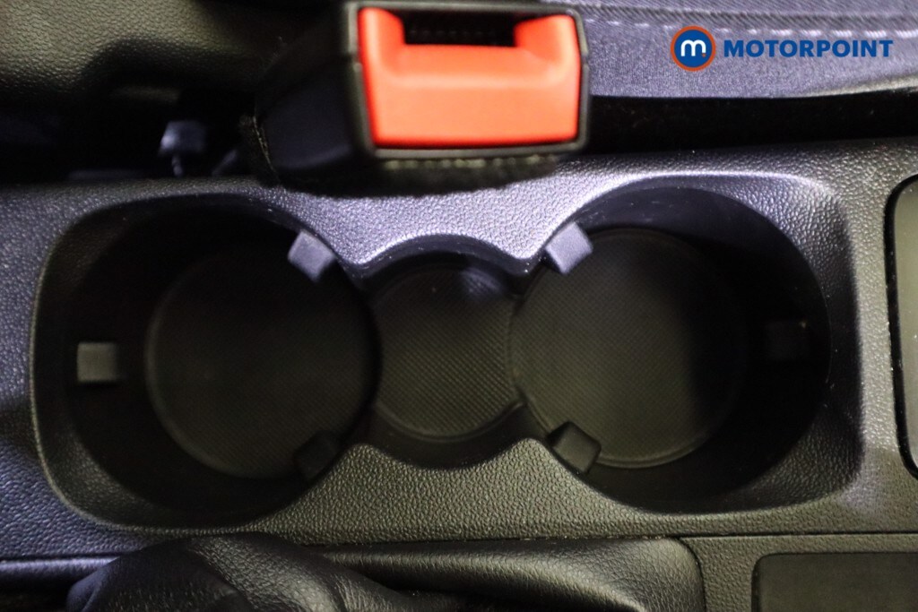 Used Ford Fiesta 2018 for sale - 77653881: Photo 32