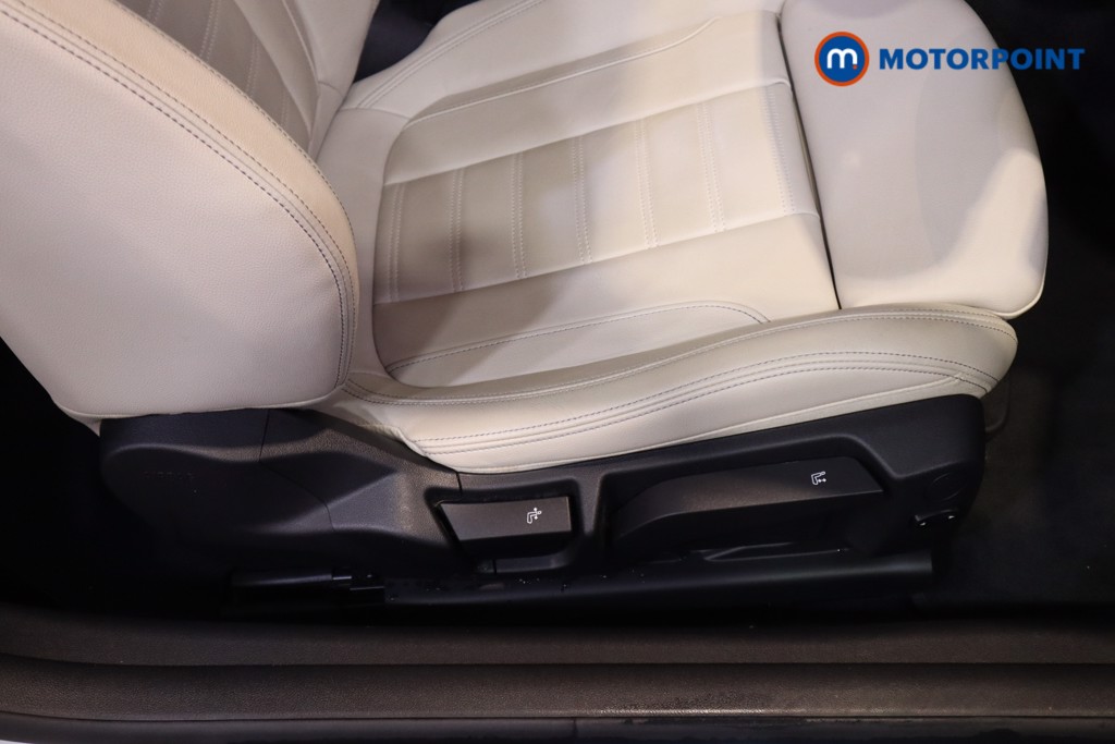 Used BMW 4 Series 2023 for sale - 76835868: Photo 24