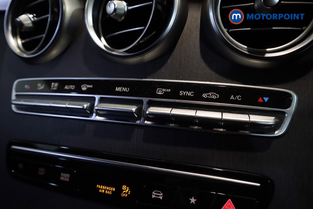 Used Mercedes-Benz GLC 2019 for sale - 76889989: Photo 28