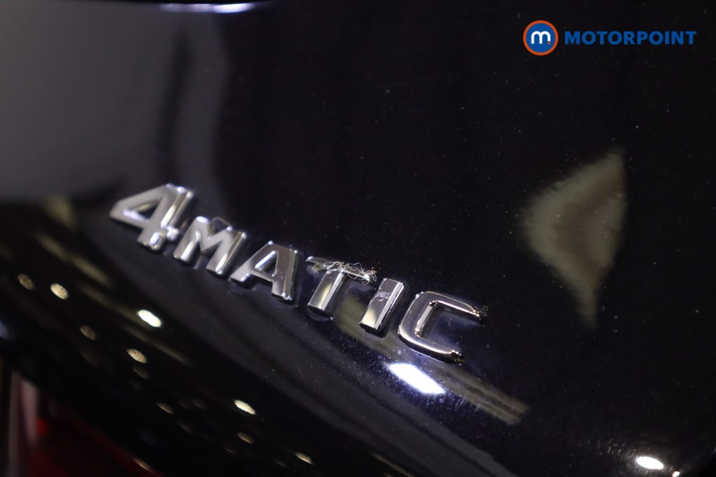 Used Mercedes-Benz GLC 2019 for sale - 76889989: Photo 45