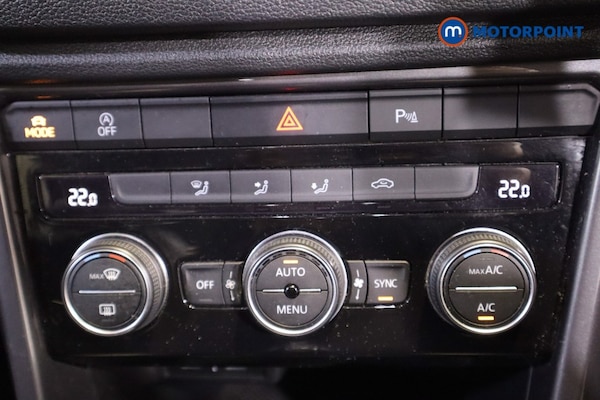 Used Volkswagen T-Roc 2021 for sale - 76250051: Photo 28