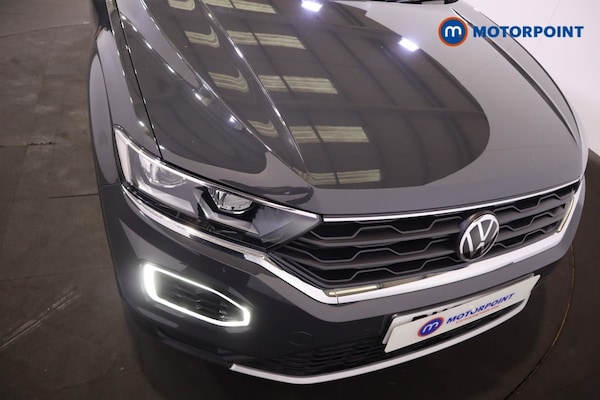 Used Volkswagen T-Roc 2021 for sale - 76250051: Photo 41