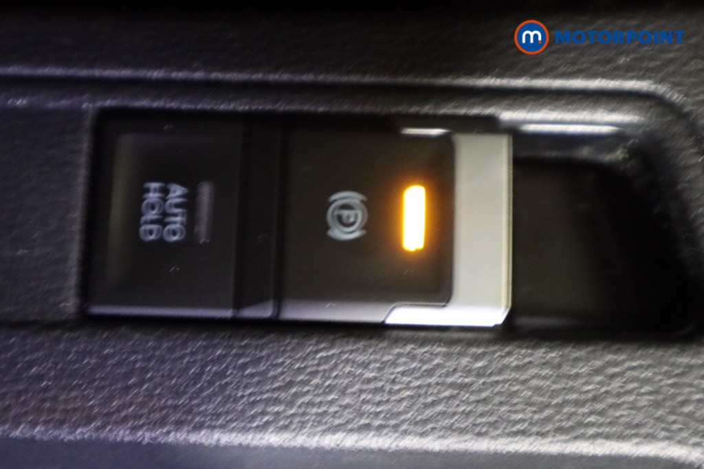 Used Volkswagen T-Roc 2025 for sale - 77286571: Photo 31