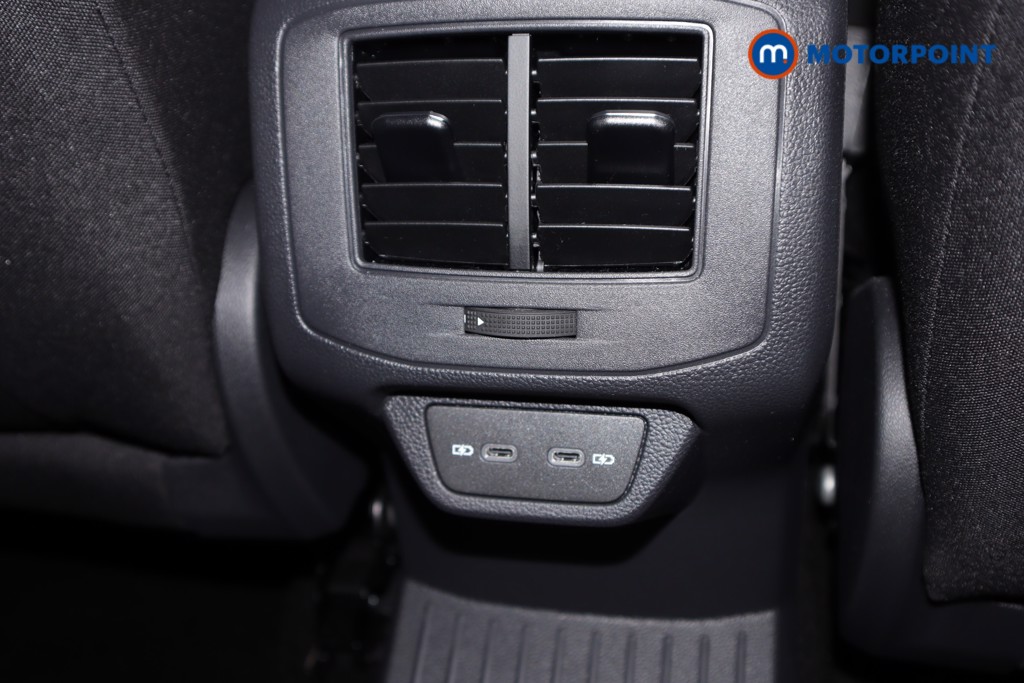 Used Volkswagen T-Roc 2025 for sale - 77286571: Photo 37