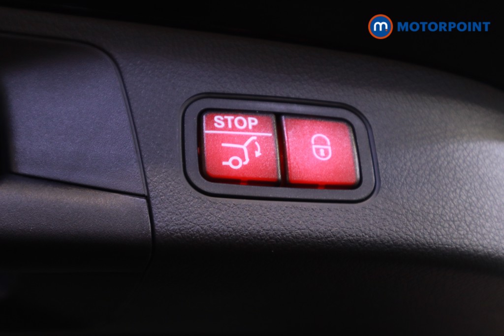 Used Mercedes-Benz GLA 2025 for sale - 77966105: Photo 38