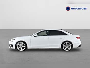 Used Audi A4 2022 for sale - 79693653: Photo