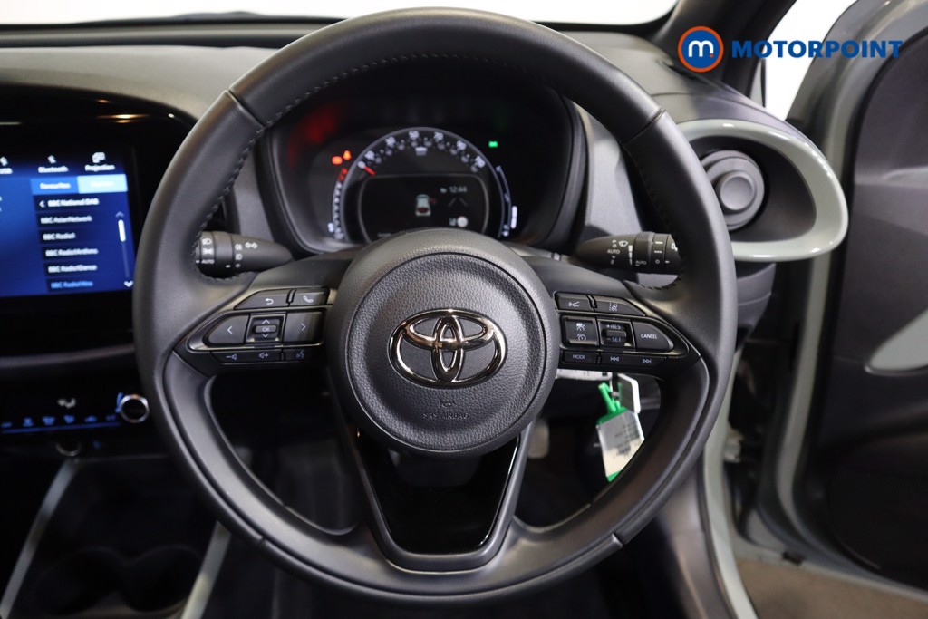 Used Toyota Aygo X 2024 for sale - 76411449: Photo 11