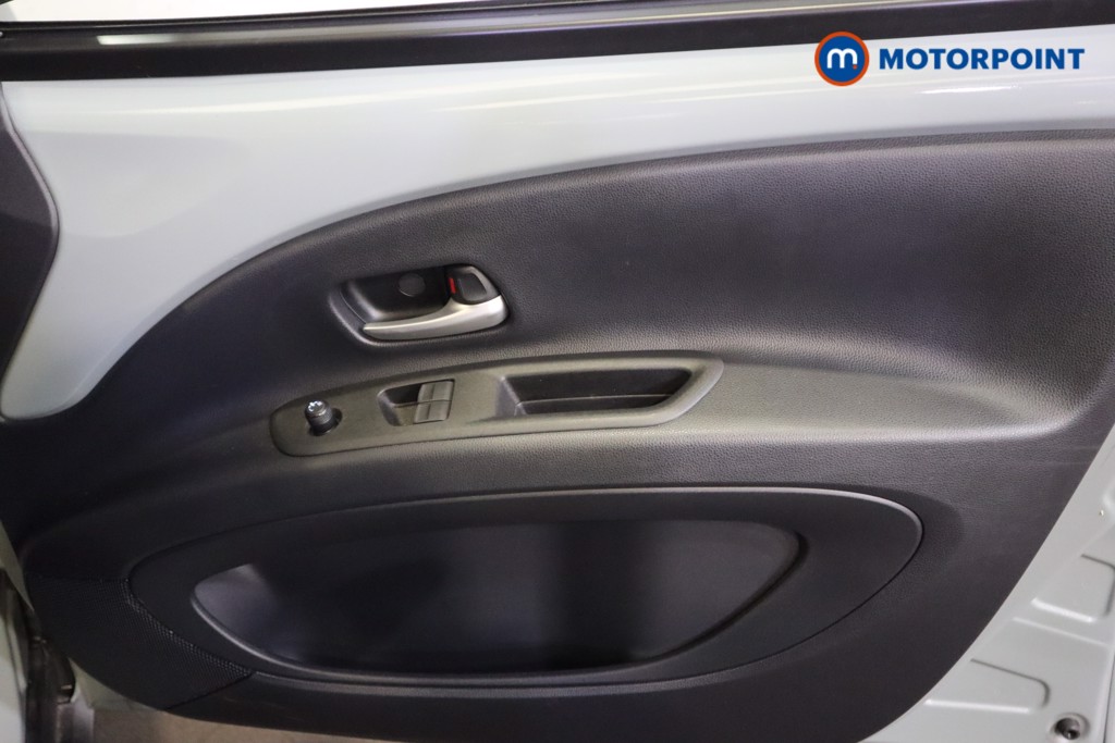 Used Toyota Aygo X 2024 for sale - 76411449: Photo 21