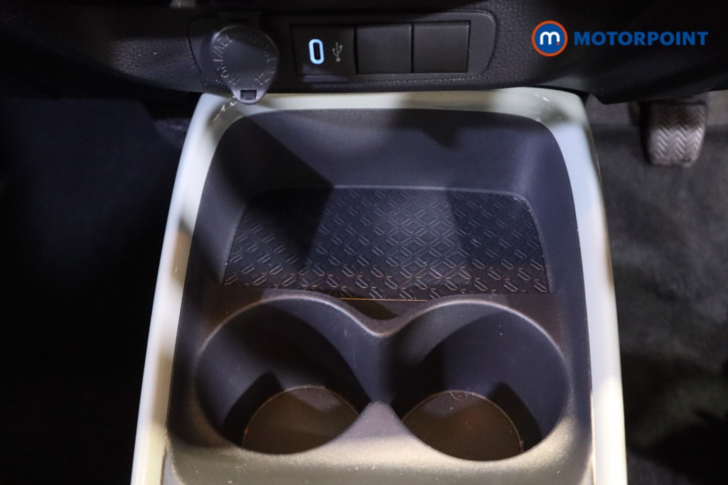 Used Toyota Aygo X 2024 for sale - 76411449: Photo 29