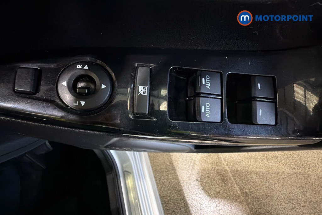 Used Hyundai Ix20 2015 for sale - 78133918: Photo 24