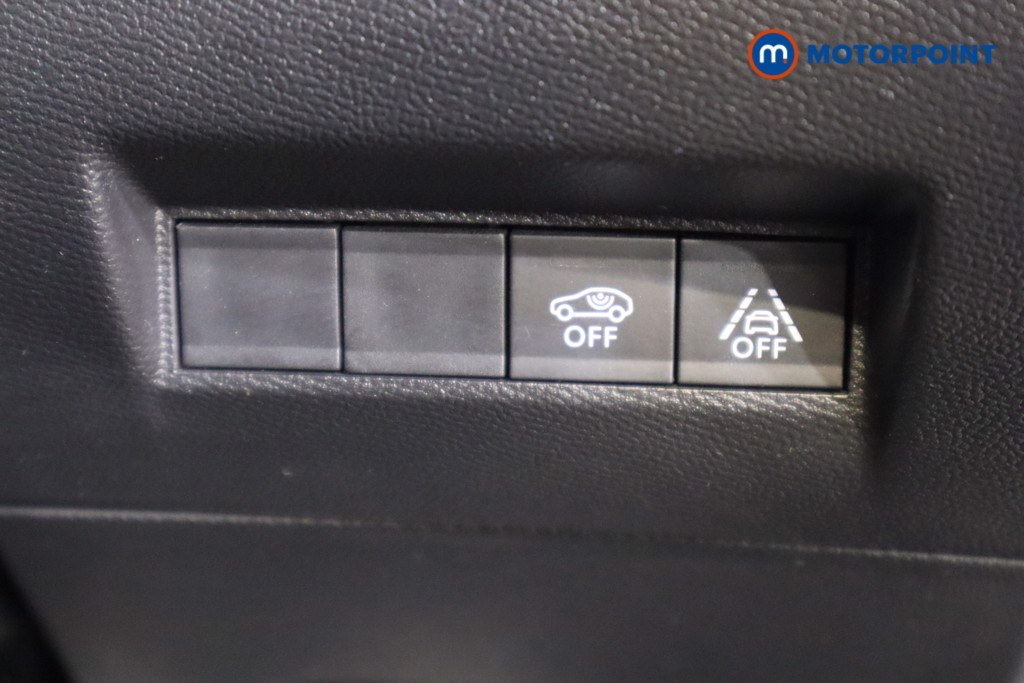 Used Peugeot 208 2021 for sale - 76895753: Photo 24