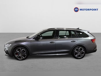 Used Skoda Octavia 2023 for sale - 77763880: Photo