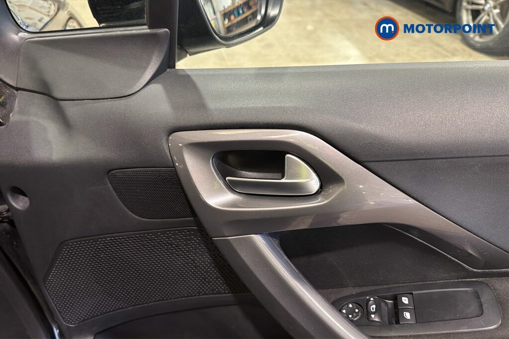 Used Peugeot 2008 2017 for sale - 78123622: Photo 35