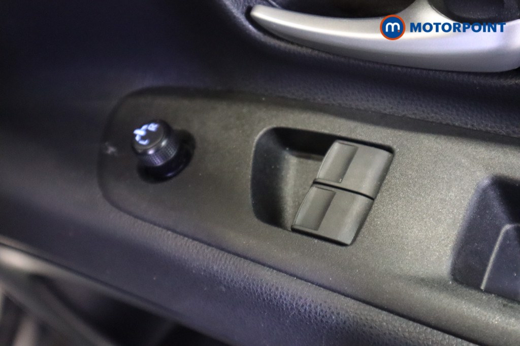 Used Toyota Aygo X 2024 for sale - 76344894: Photo 18