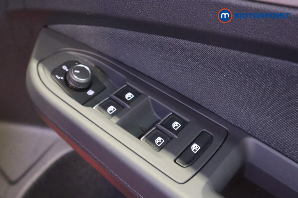 Used Volkswagen Golf 2022 for sale - 77086179: Photo 21