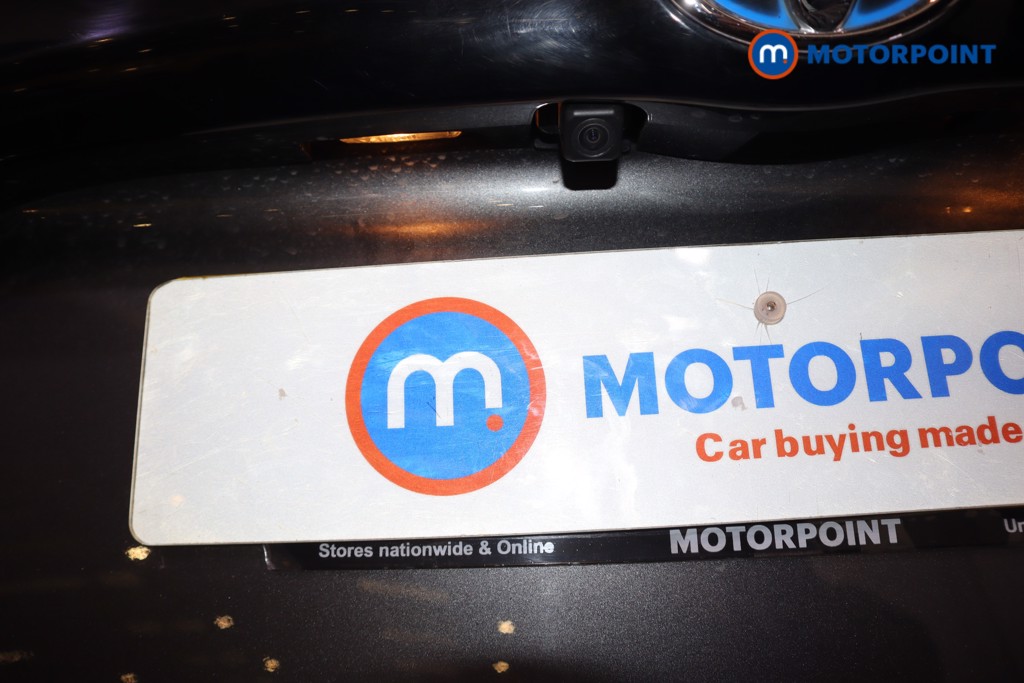 Used Toyota Yaris 2022 for sale - 76534593: Photo 31