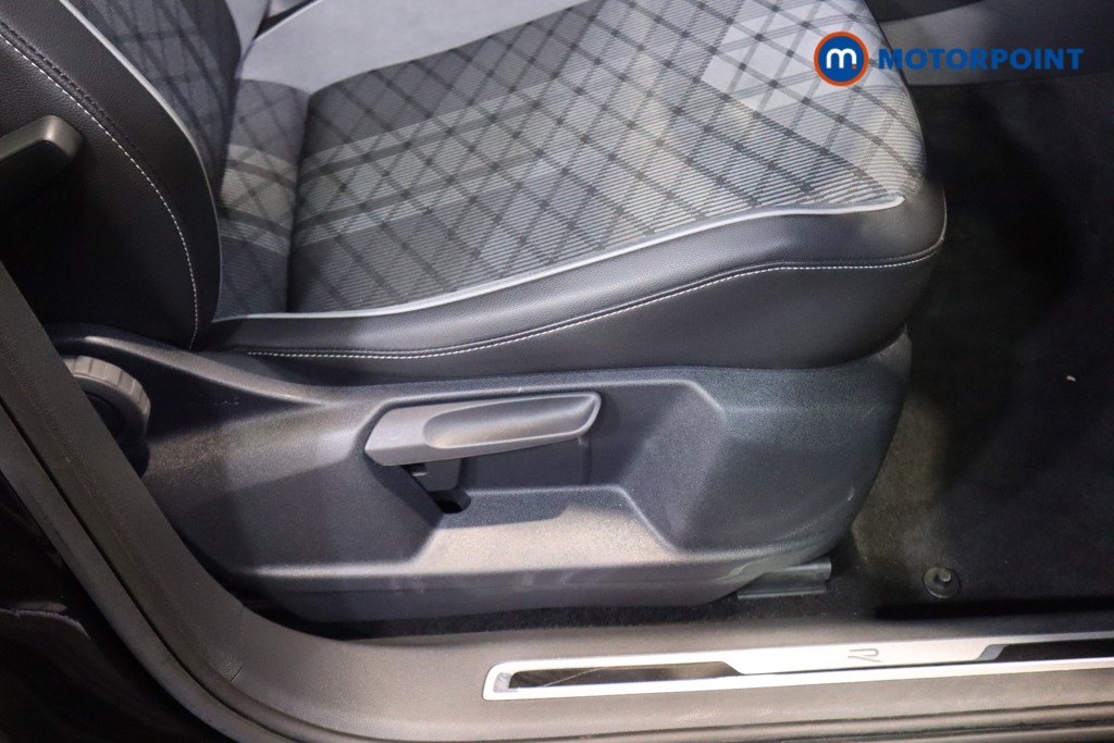 Used Volkswagen Tiguan 2021 for sale - 76692196: Photo 24