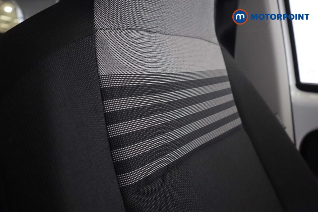 Used Volkswagen up! 2021 for sale - 76889959: Photo 24