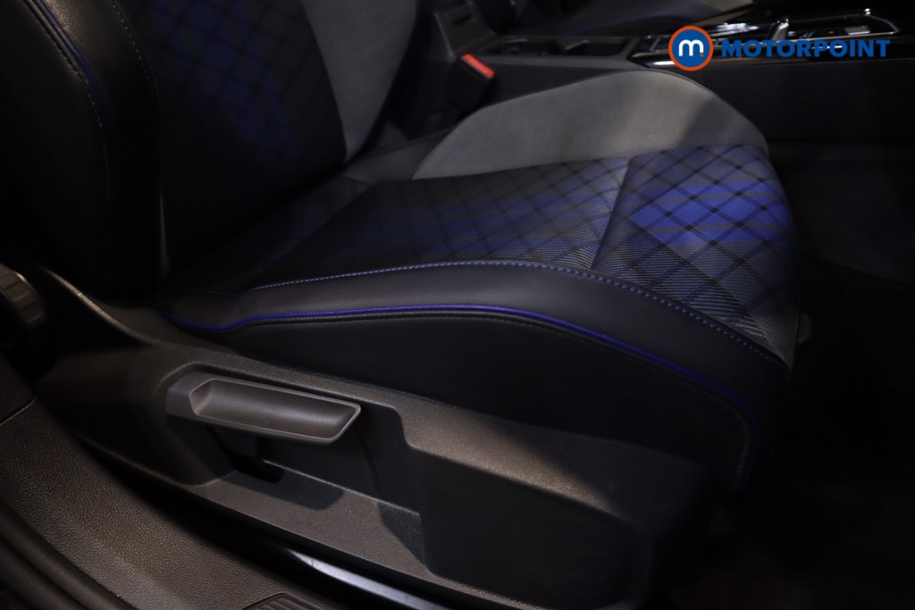 Used Volkswagen Golf 2023 for sale - 77225979: Photo 14