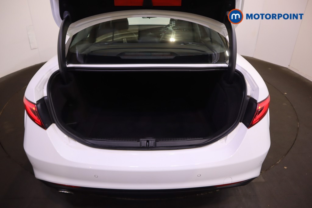 Used Alfa Romeo Giulia 2019 for sale - 76762683: Photo 16