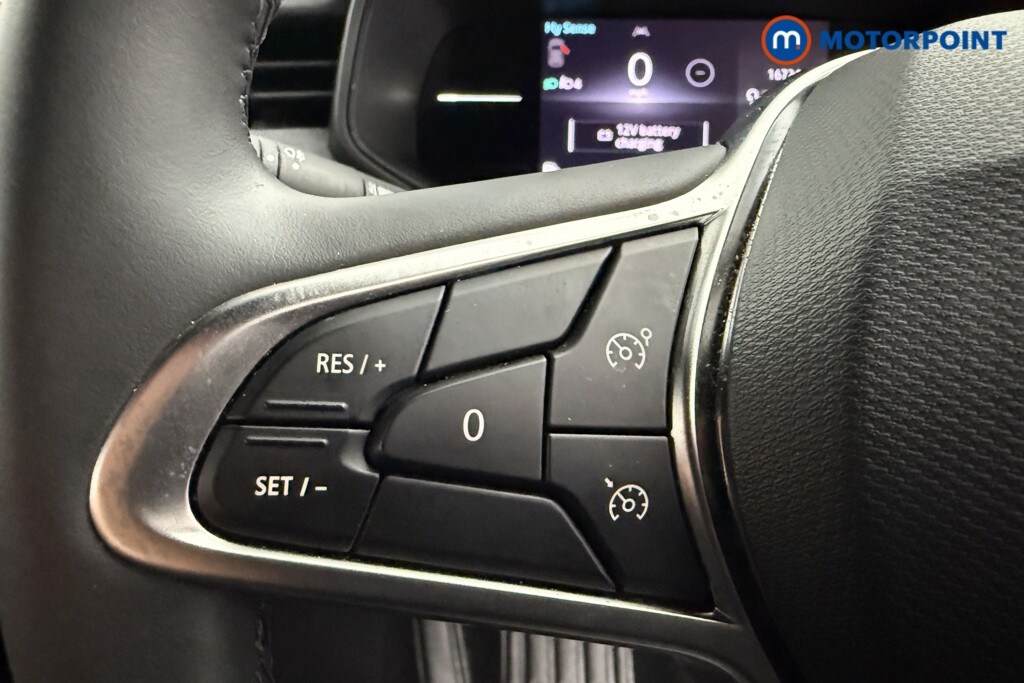 Used Renault Clio 2024 for sale - 77367850: Photo 12