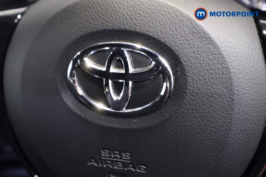 Used Toyota Yaris 2016 for sale - 77294357: Photo 22