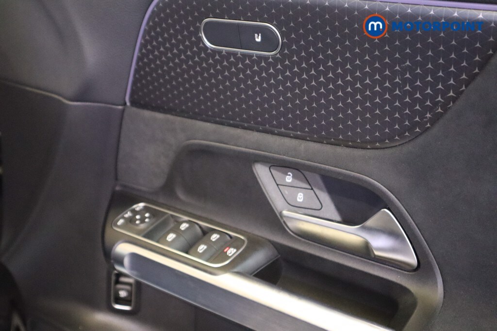 Used Mercedes-Benz EQB for sale - 77974239: Photo 21