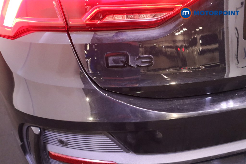 Used Audi Q3 2021 for sale - 76958112: Photo 39