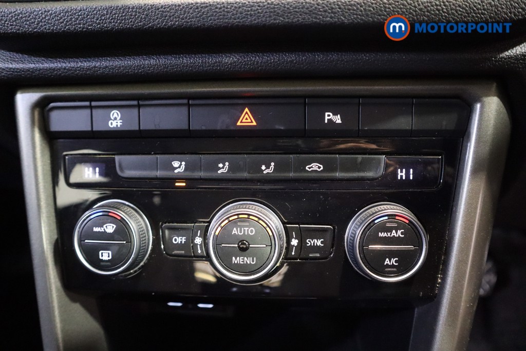 Used Volkswagen T-Roc 2021 for sale - 77294354: Photo 13