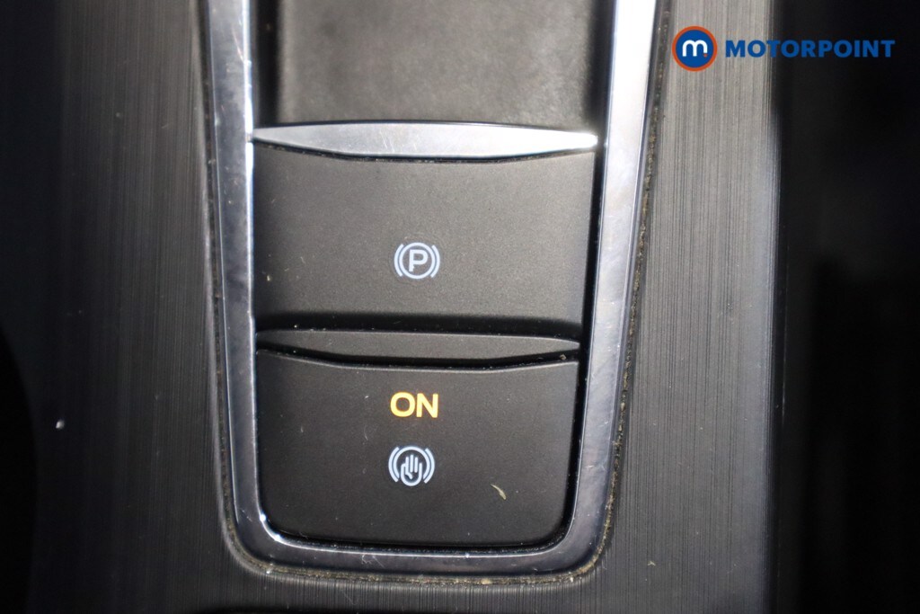 Used Ford Kuga 2021 for sale - 77340492: Photo 31