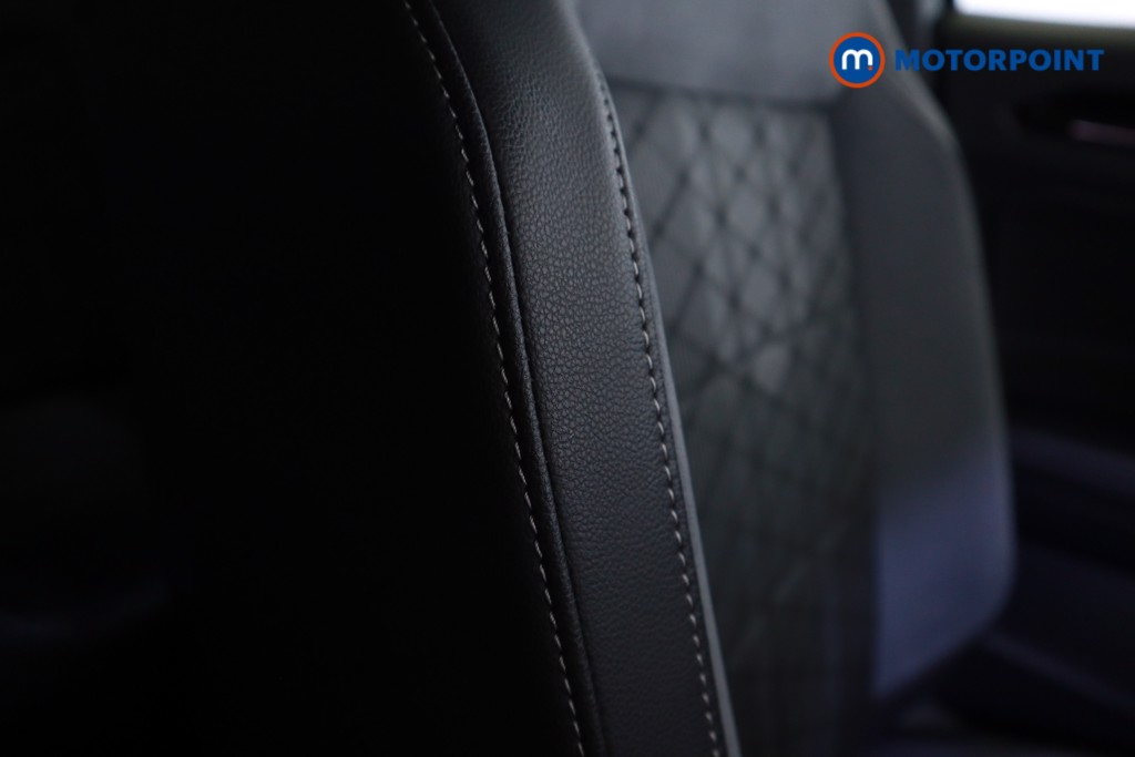 Used Volkswagen T-Roc 2023 for sale - 77966163: Photo 32